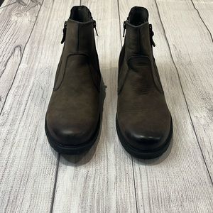 Earth Origins Women’s Leather Brown Jordan Ankle Booties